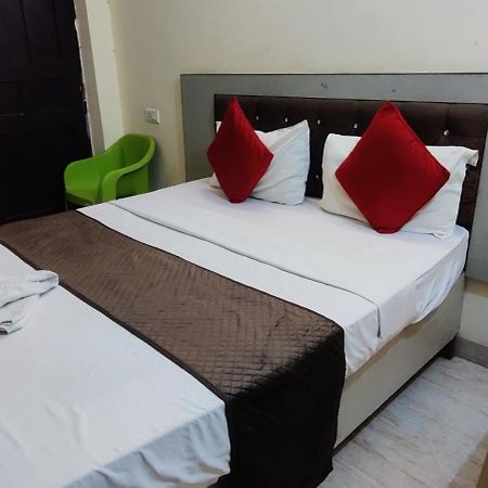 ניו דלהי Hotel Prime Stay מראה חיצוני תמונה